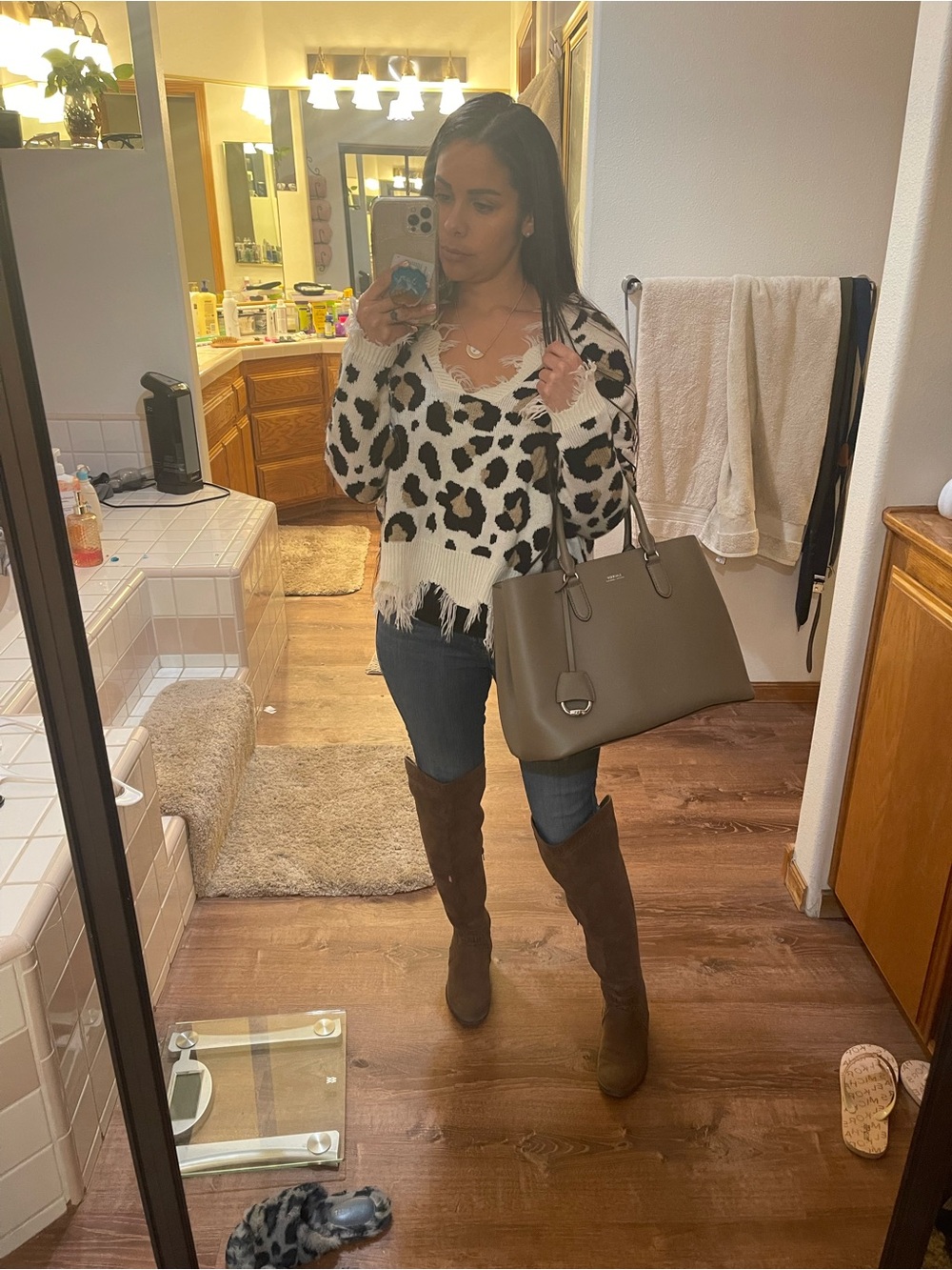 Polly & Esther White and Black Leopard V-Neck Fringe Sweater
